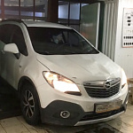Заменить лобовое стекло на Mazda